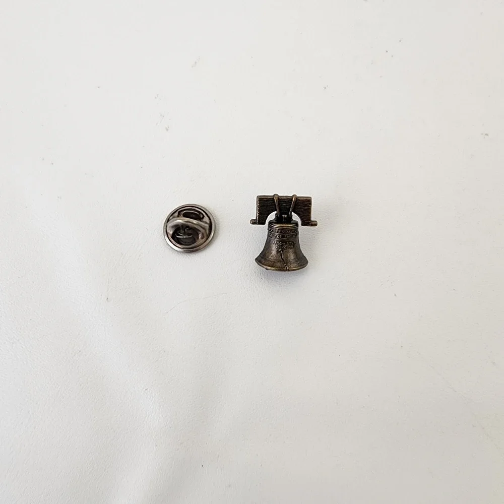 Vintage Liberty Bell Tie Tack‎ Lapel Hat Pin